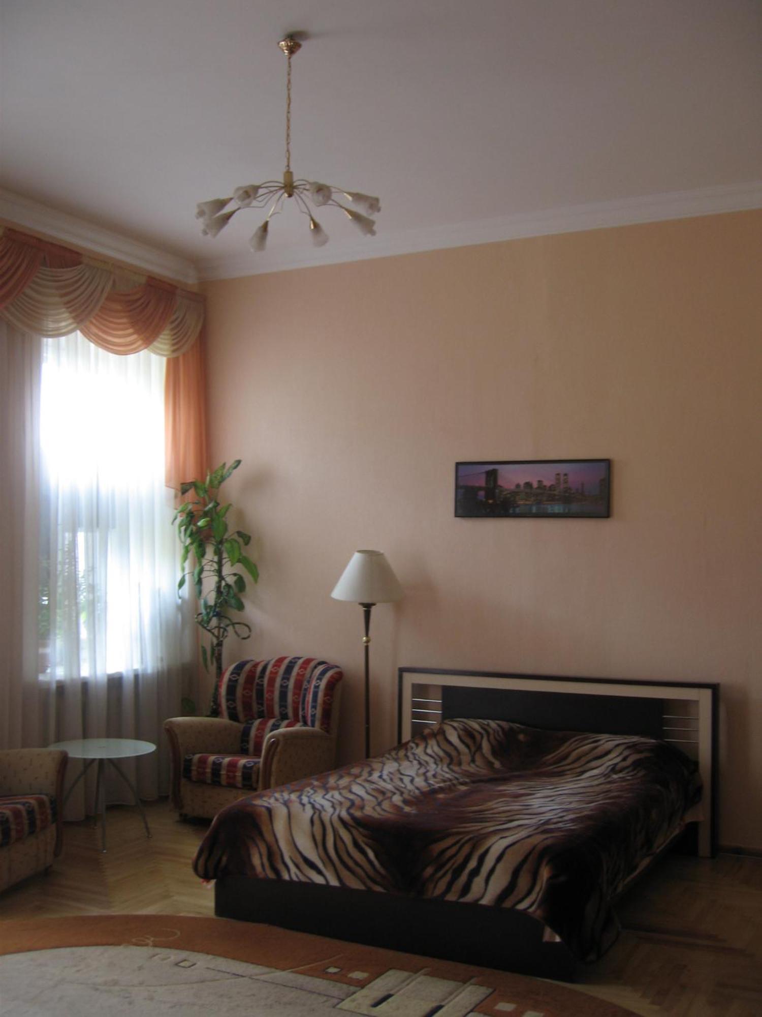 Ukr Apartments On Independence Square Kyiv Room photo